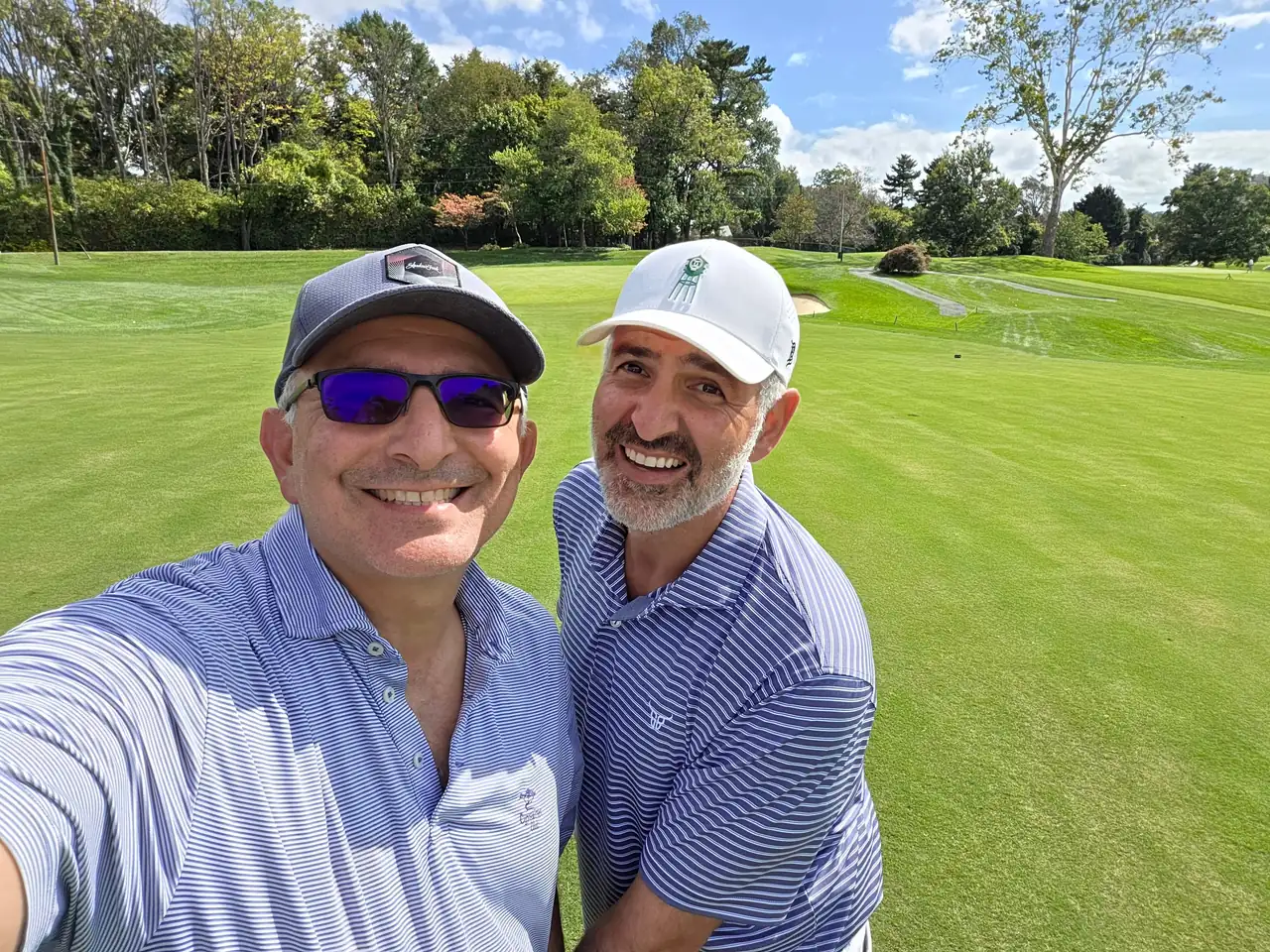 The Perry Bros on a sunny Columbia Country Club fairway