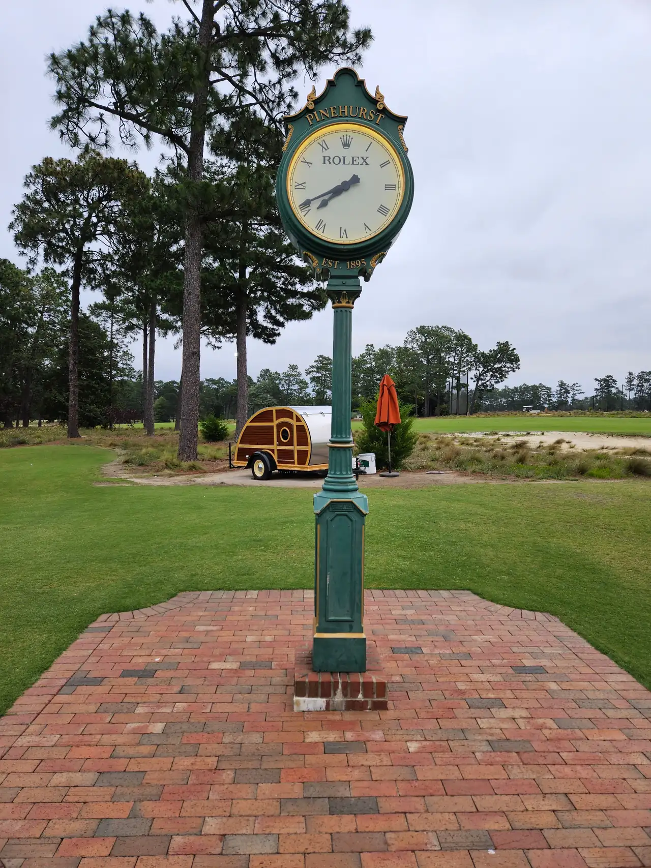 The clock at the first tee of Pinehurst No. 2